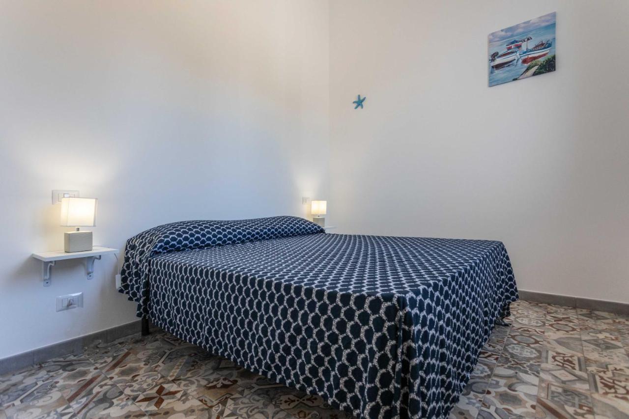 Villetta Andrea A Due Passi Dalla Sabbia - Apulia Home Torre San Giovanni Ugento Exteriör bild