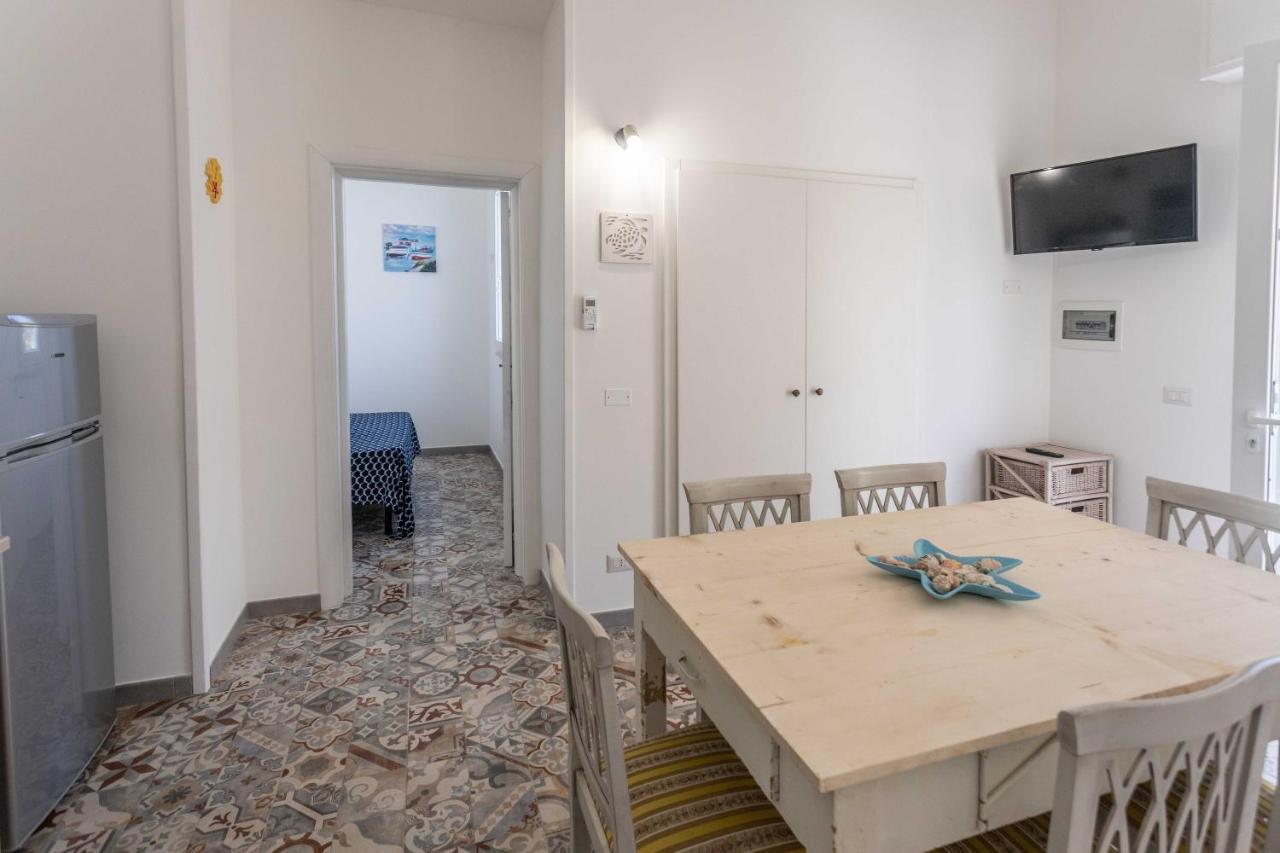 Villetta Andrea A Due Passi Dalla Sabbia - Apulia Home Torre San Giovanni Ugento Exteriör bild