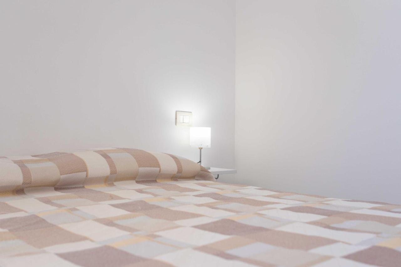 Villetta Andrea A Due Passi Dalla Sabbia - Apulia Home Torre San Giovanni Ugento Exteriör bild