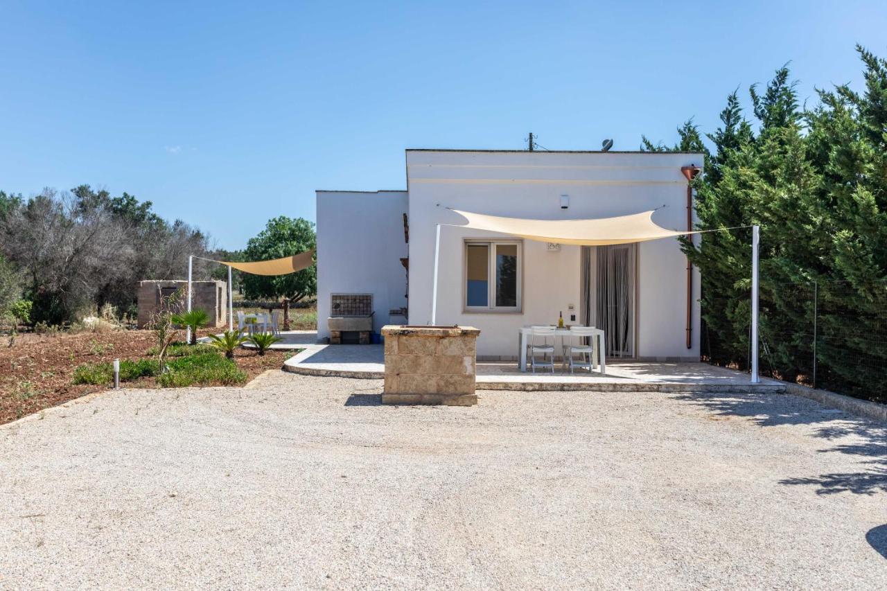 Villetta Andrea A Due Passi Dalla Sabbia - Apulia Home Torre San Giovanni Ugento Exteriör bild